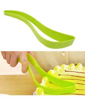 Pie Knife Cutter Kitchen Gadget for Cakes - Plastic Cake Slicer